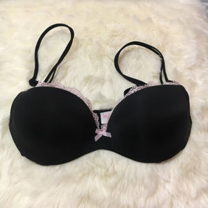 ❤️4/$16❤️ Black Bra with Pink Lace